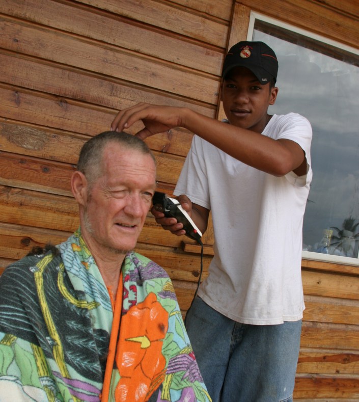 0918a ni ci dad haircut